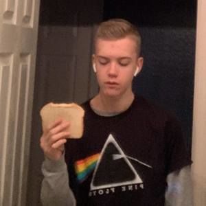 Meet your Posher, Brett